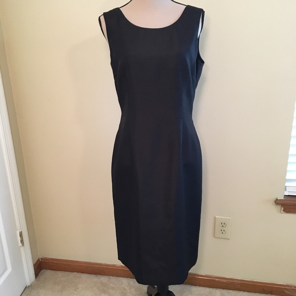 Le Suit Sheath Zip Back Sleeveless Dress Black